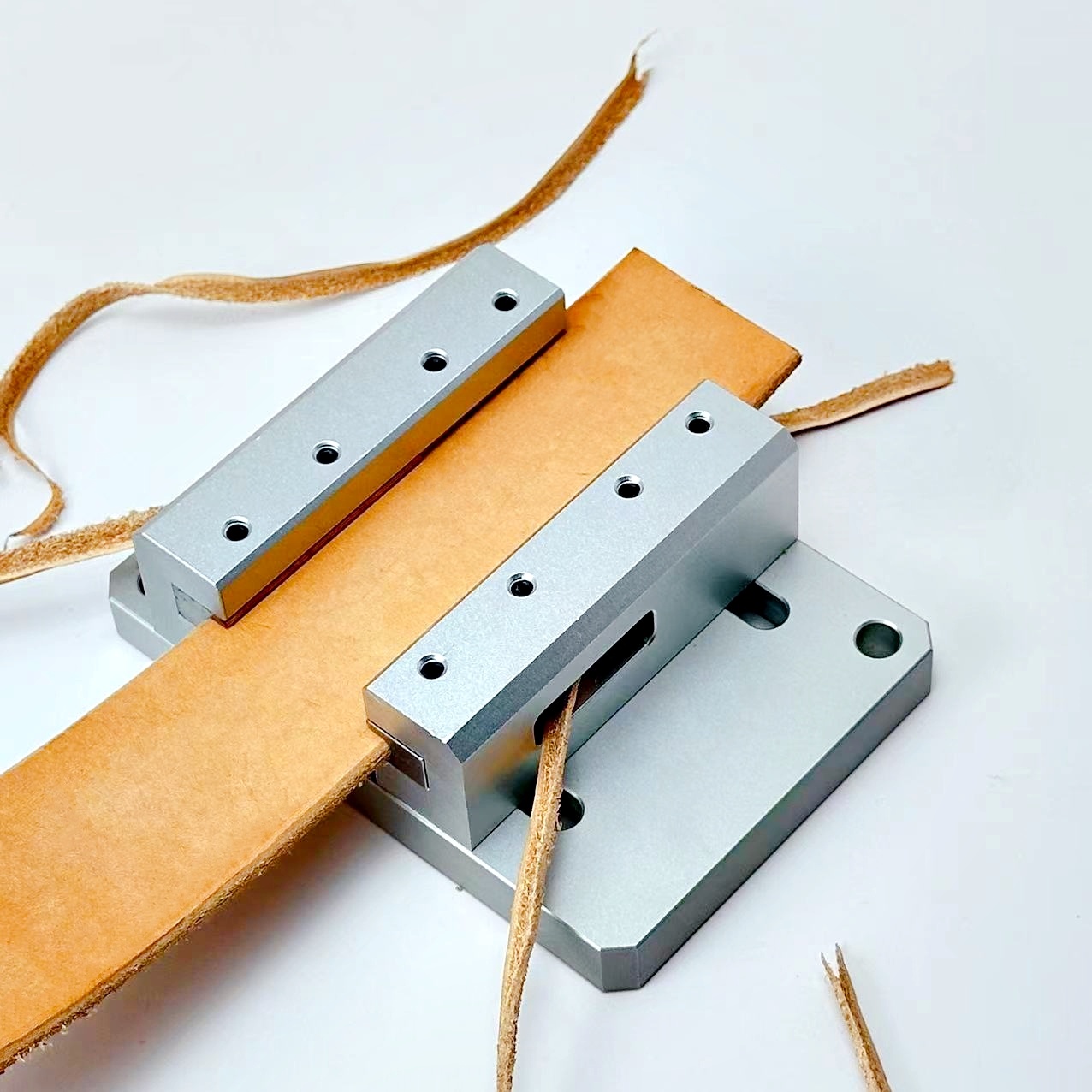 Машина для обработки краев рем – обзор и цена Leatherwork Machine