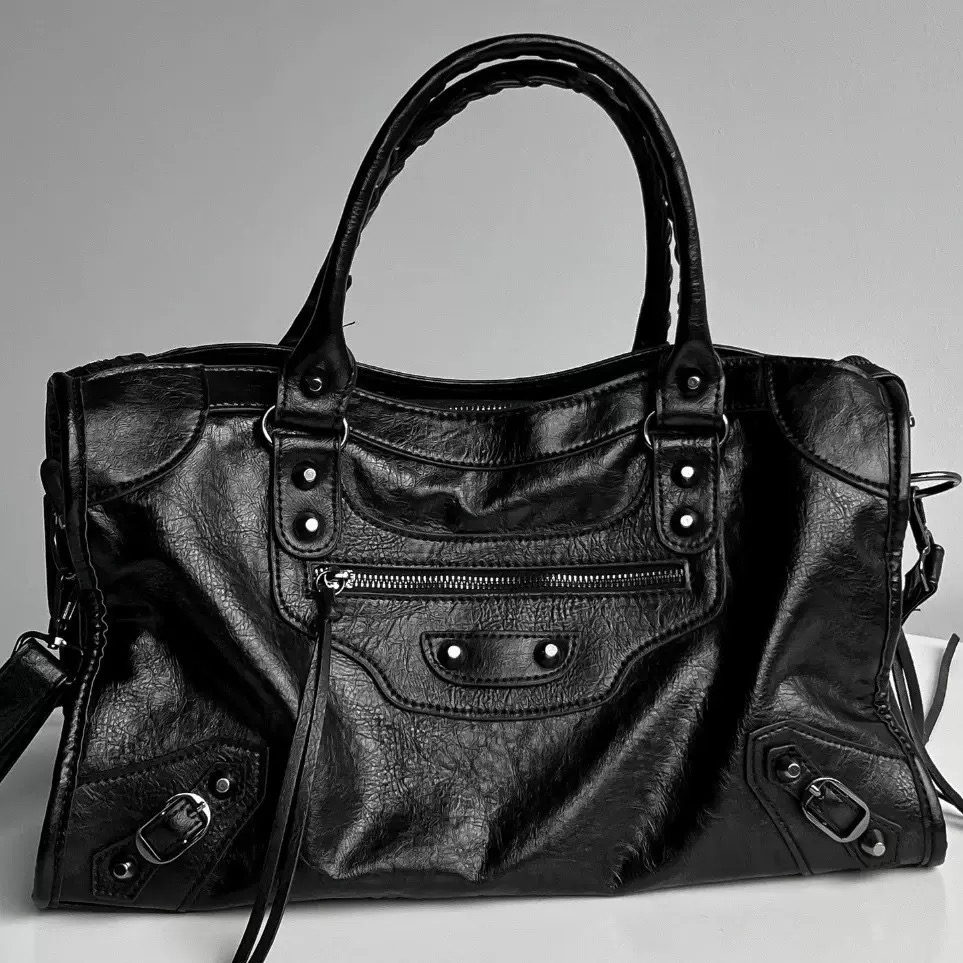 Стильная и универсальная сумка – обзор и цена Leatherwork Rivets